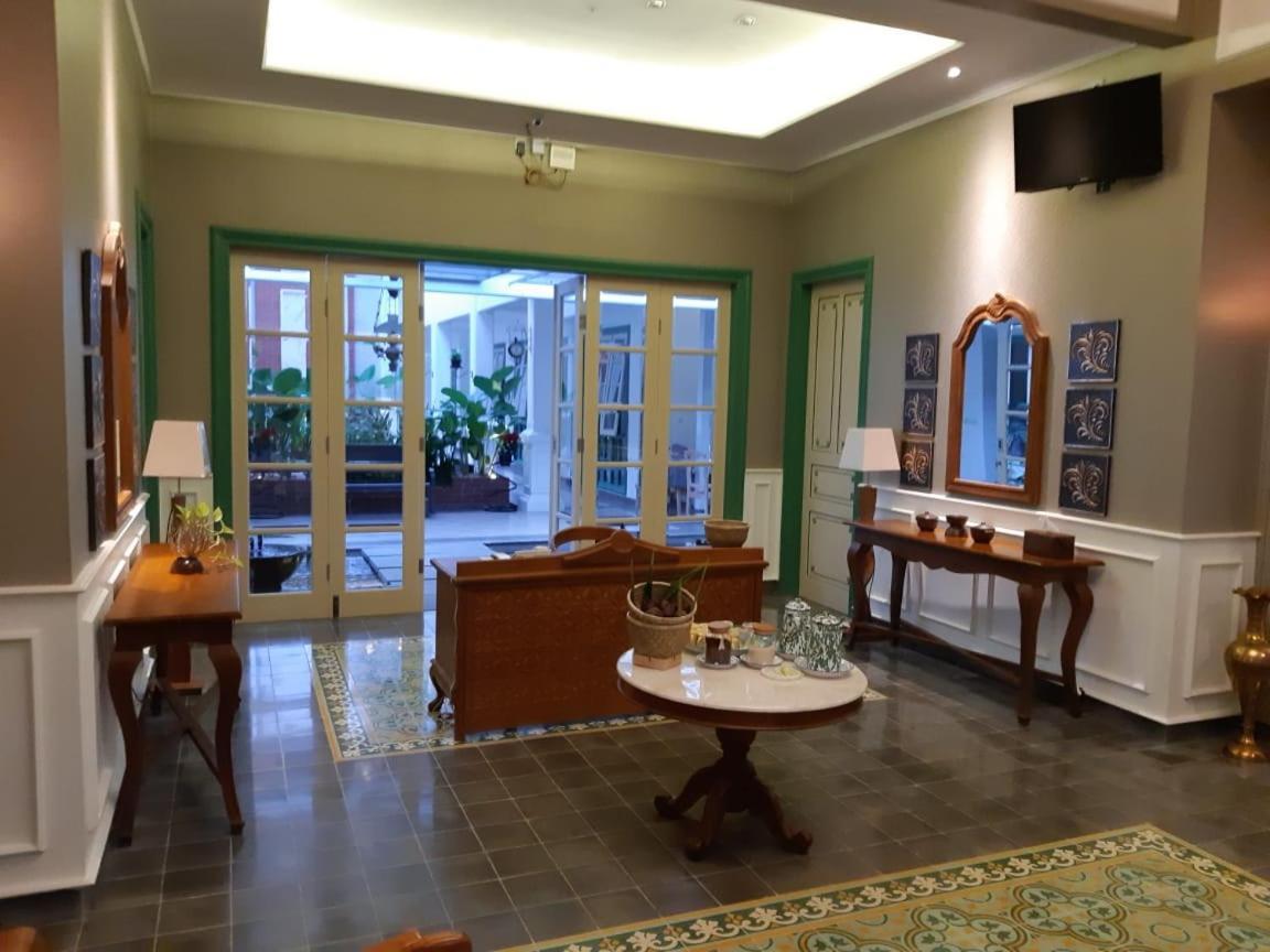 Rumah Jawa Guest House  Yogyakarta Luaran gambar